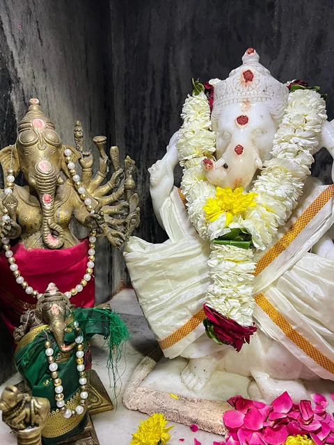 Sri Maha Ganapathy adorned with flower garlands